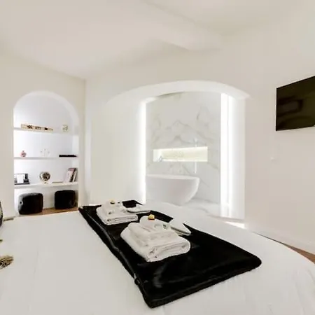Luxury For 4 Persons *